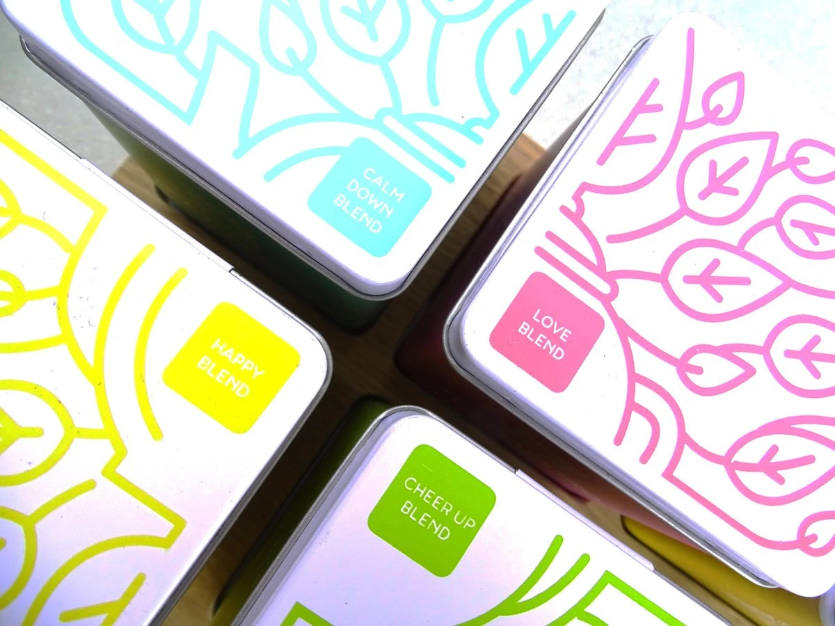 Dutch Tea Maestro - DUTCH TEA MAESTRO - Thee Cadeau - Thee Geschenk - Thee Pakket - Theeplank 7 Blikjes Losse Thee Cadeau - Afbeelding 4